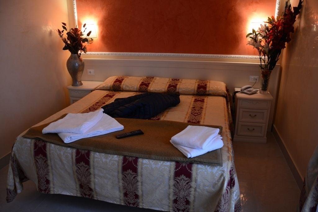 Hotel Erdarelli Roma Esterno foto