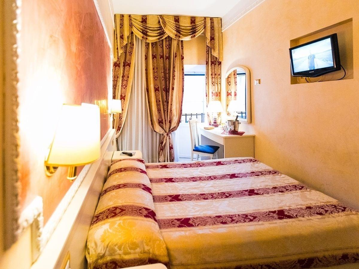 Hotel Erdarelli Roma Esterno foto