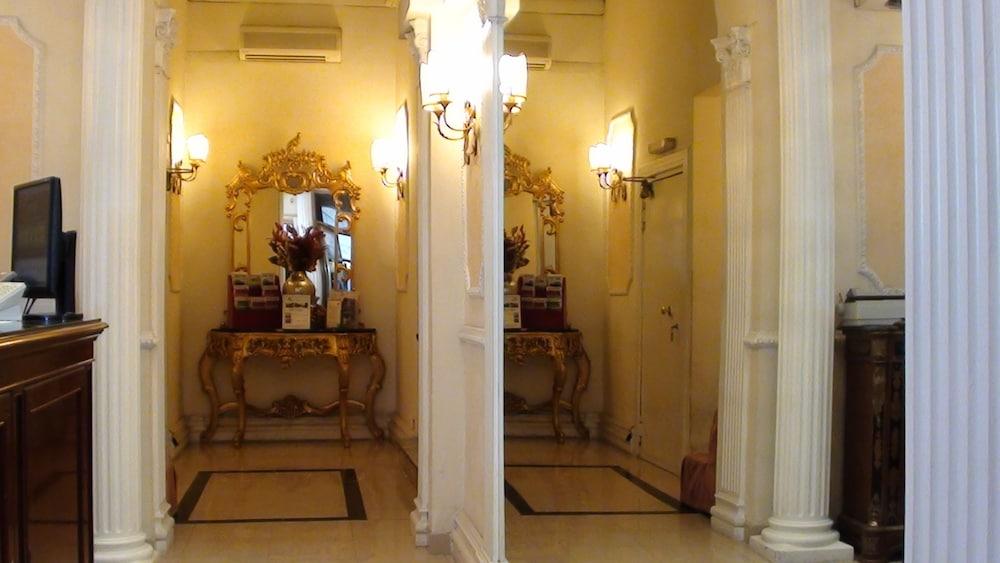 Hotel Erdarelli Roma Esterno foto
