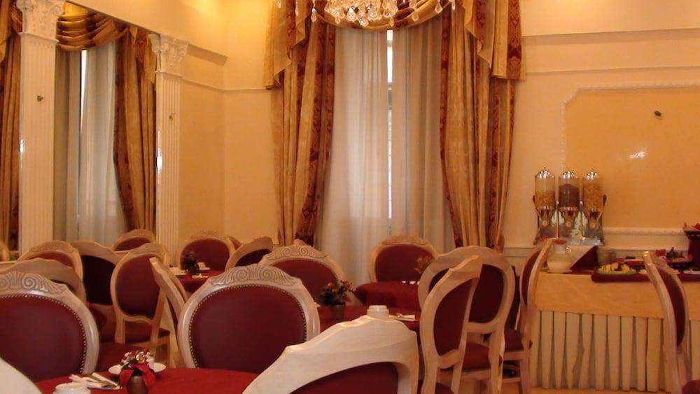Hotel Erdarelli Roma Esterno foto