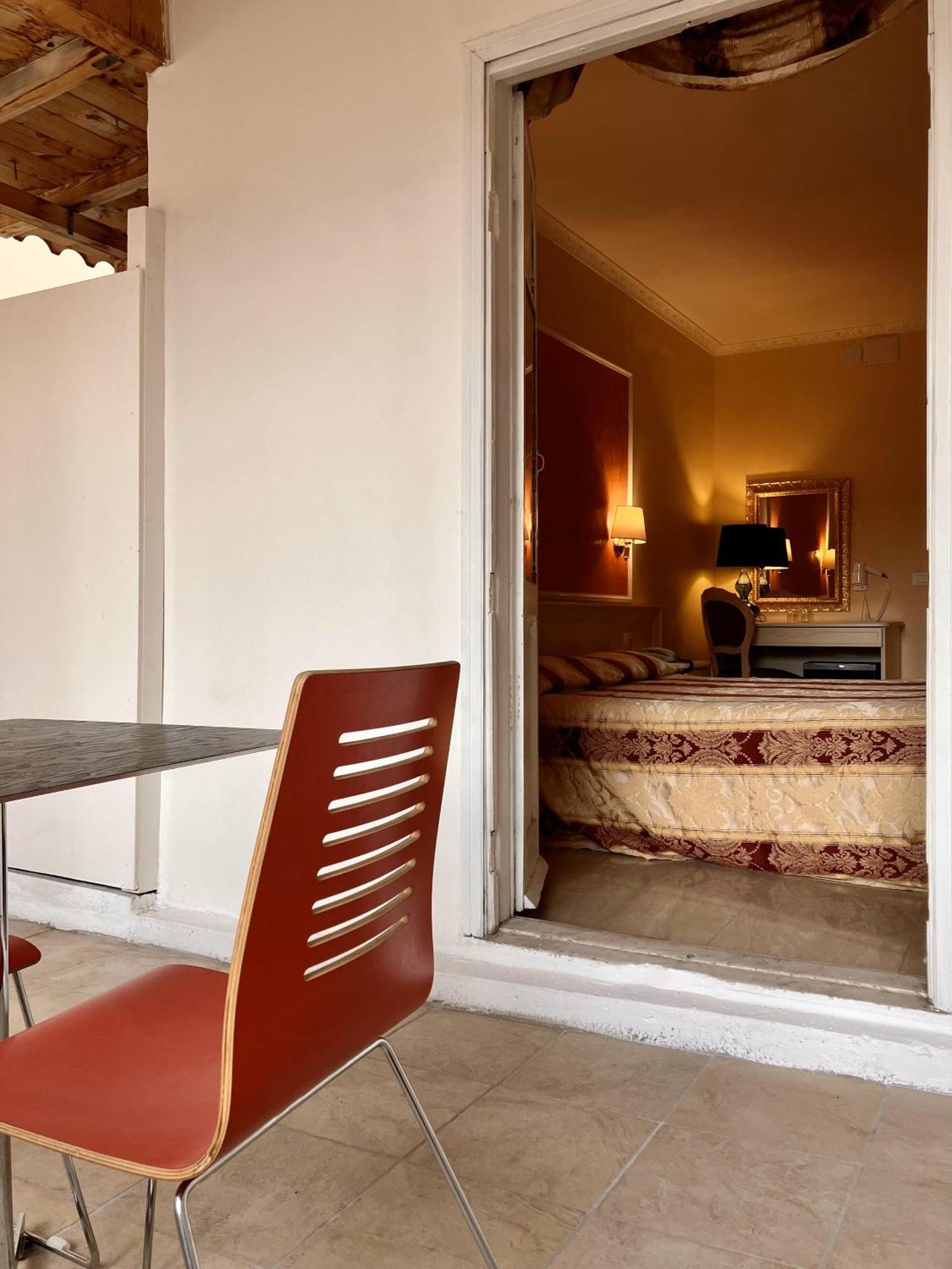 Hotel Erdarelli Roma Esterno foto
