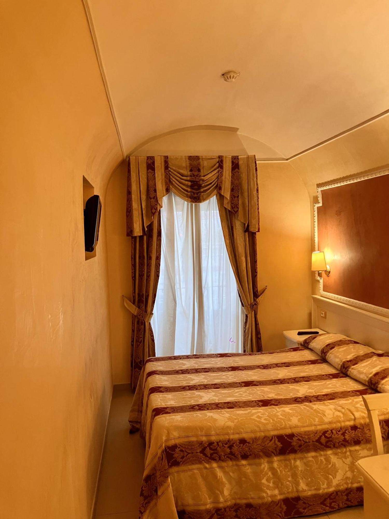 Hotel Erdarelli Roma Esterno foto