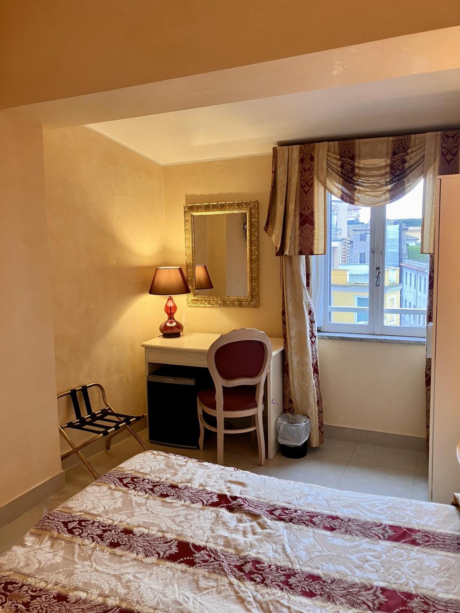 Hotel Erdarelli Roma Esterno foto