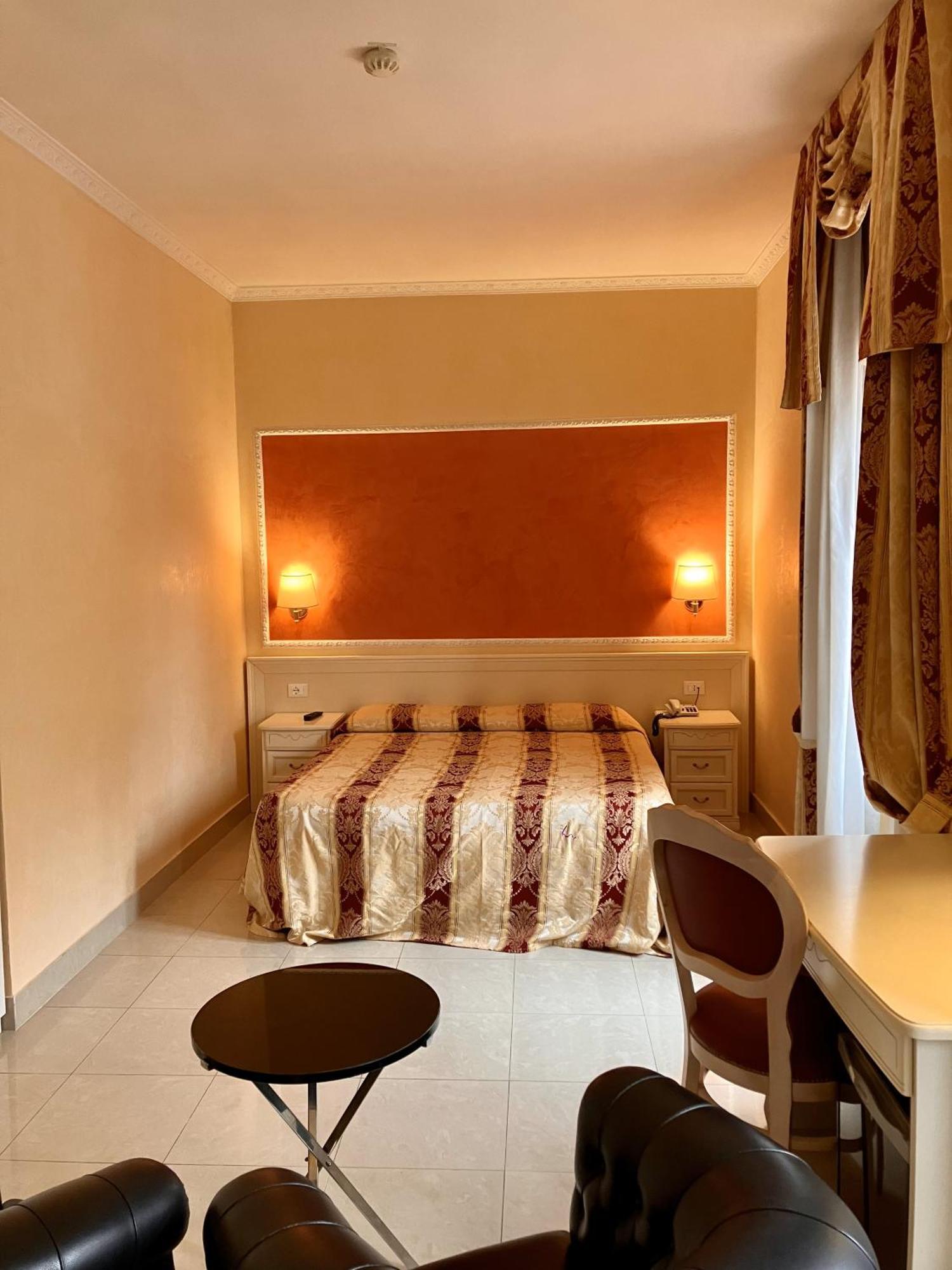Hotel Erdarelli Roma Esterno foto