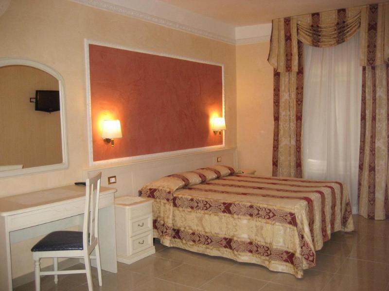 Hotel Erdarelli Roma Esterno foto